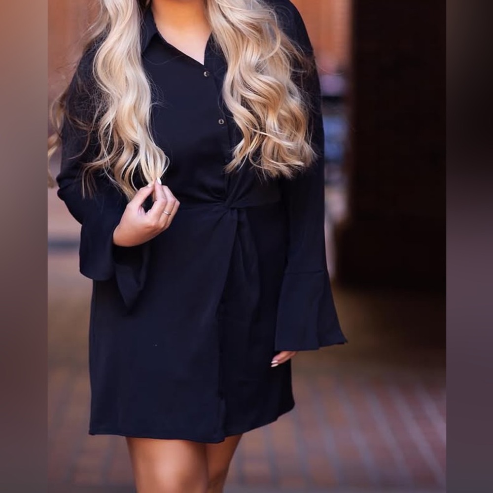 Abercrombie & Fitch Elegant Black Long Sleeve Dress